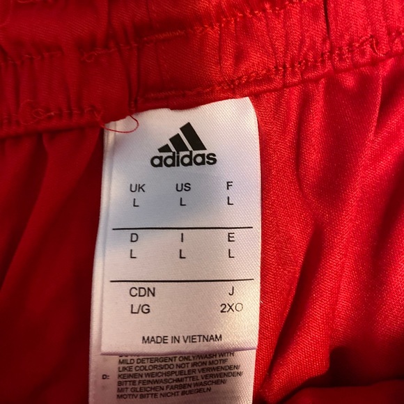 Adidas Men’s size large - Picture 4 of 4